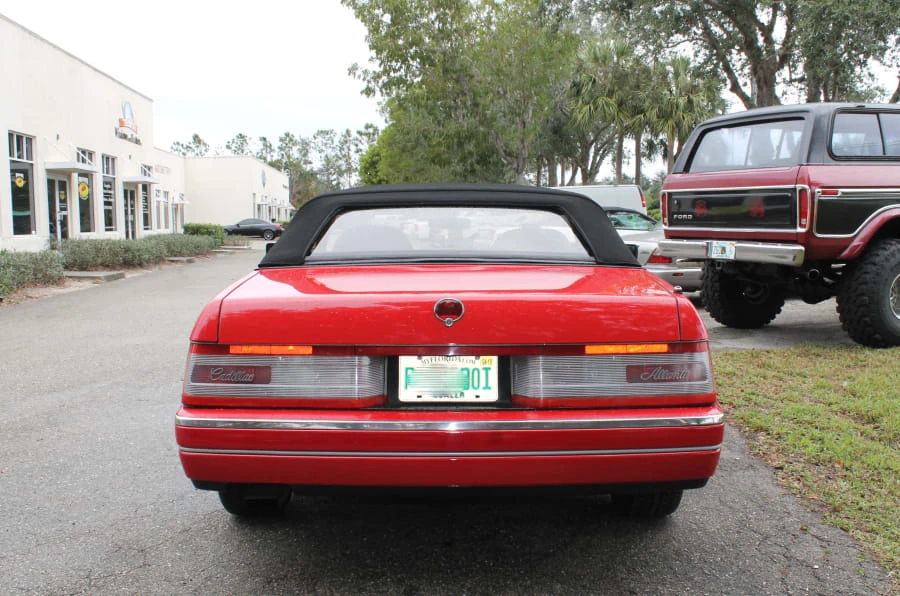 1992 Cadillac Allante - Image 4 of 12