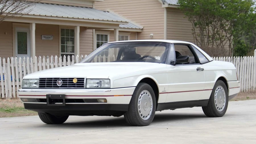 1992 Cadillac Allante - Image 12 of 17
