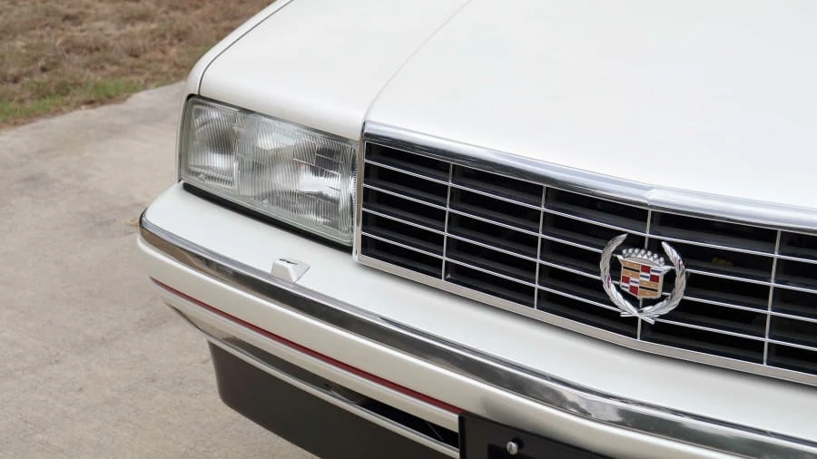 1992 Cadillac Allante - Image 17 of 17