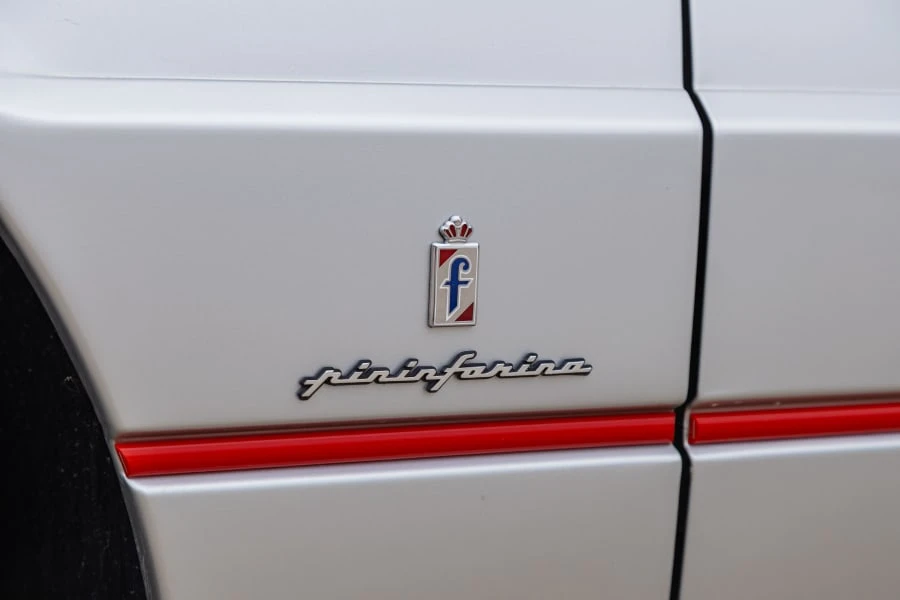 1992 Cadillac Allante - Image 6 of 31