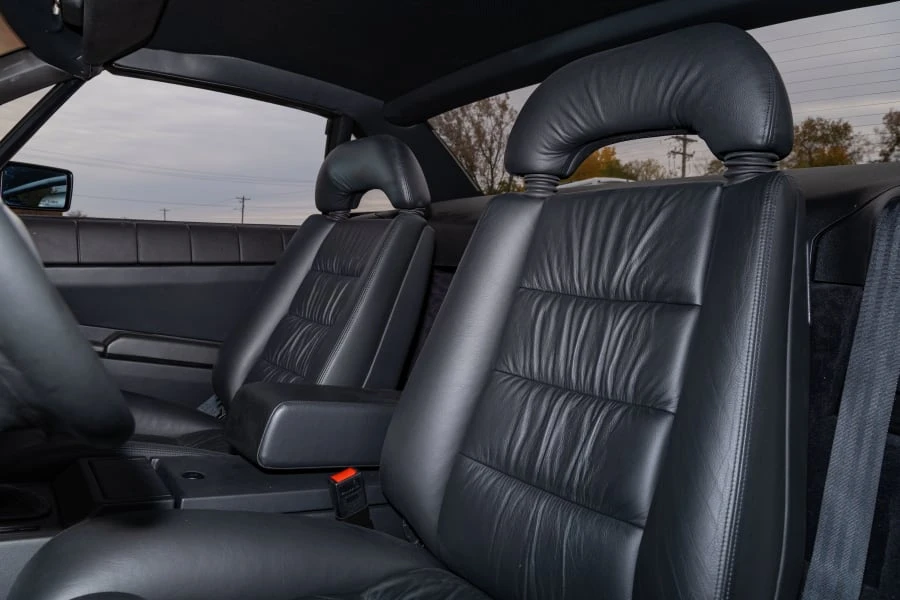 1992 Cadillac Allante - Image 29 of 31