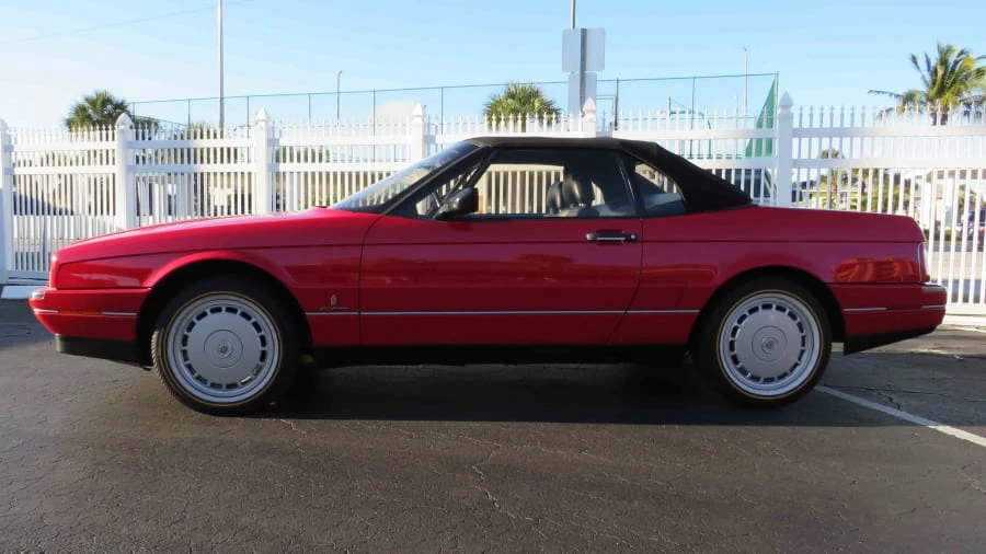 1992 Cadillac Allante - Image 2 of 24