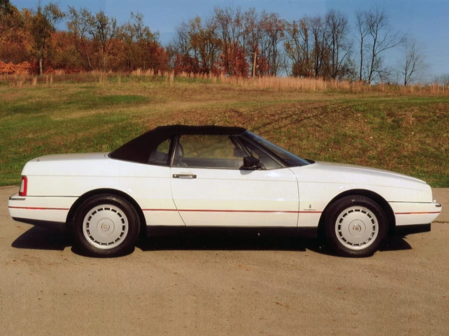 1992 Cadillac Allante - Image 2 of 7