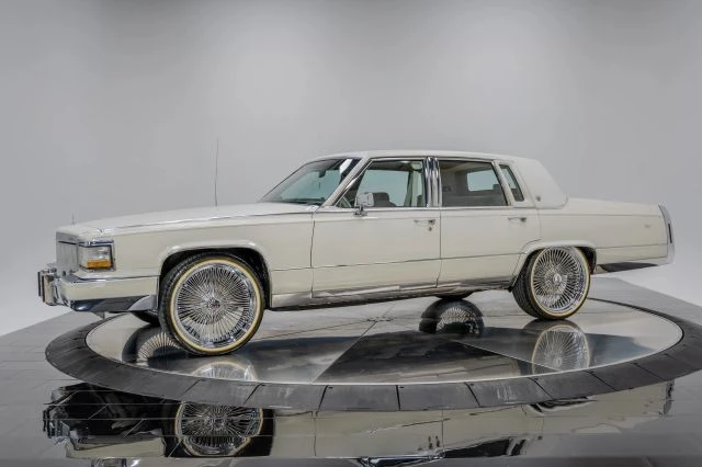 1992 Cadillac Brougham - Image 2 of 21