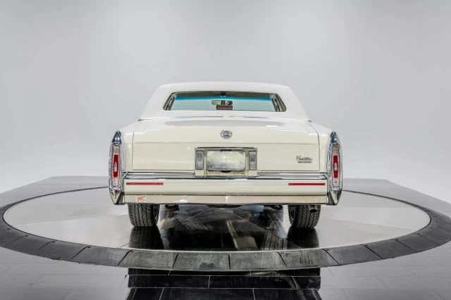 1992 Cadillac Brougham - Image 6 of 21