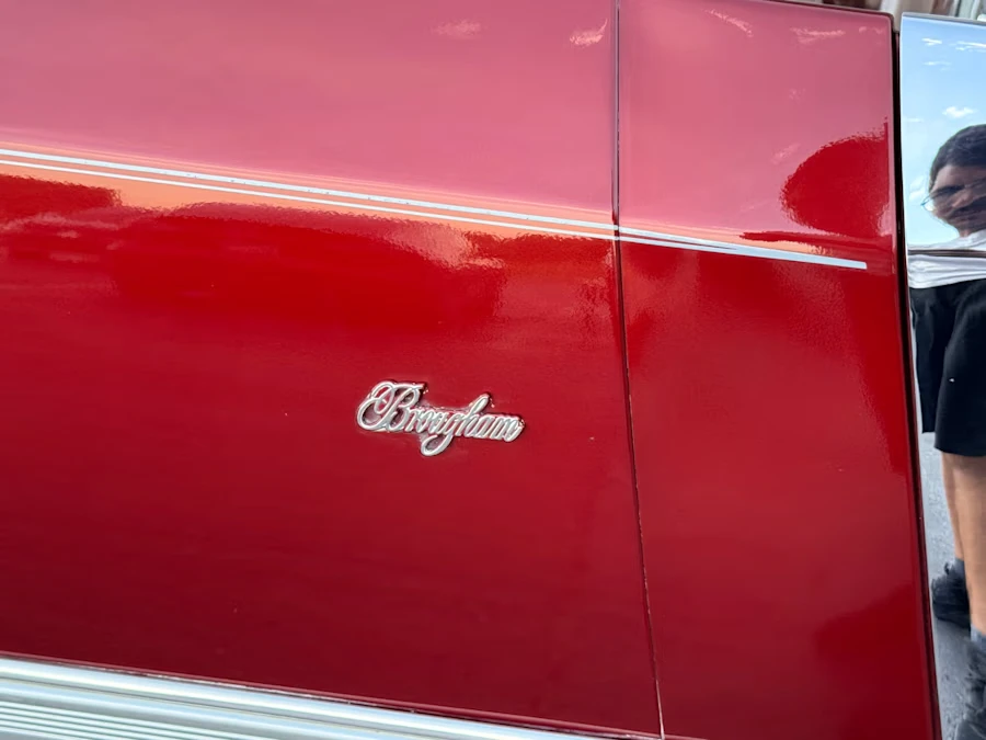 1992 Cadillac Brougham - Image 5 of 16