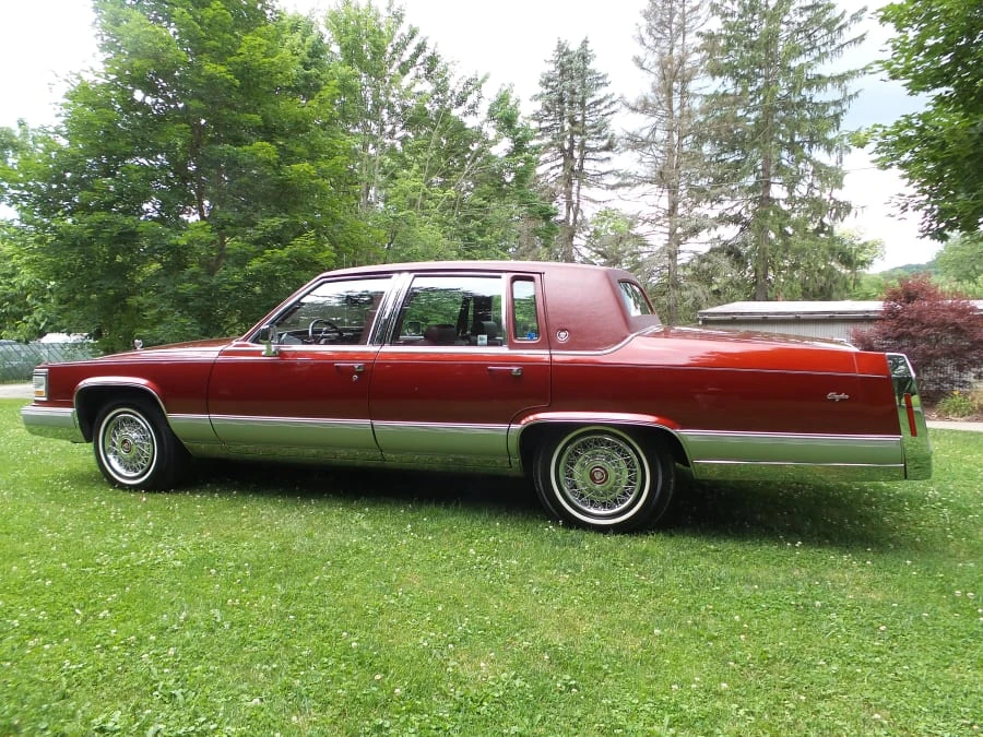 1992 Cadillac Brougham - Image 2 of 11