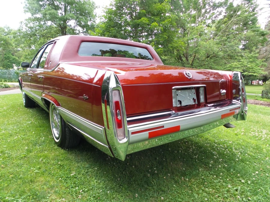 1992 Cadillac Brougham - Image 3 of 11