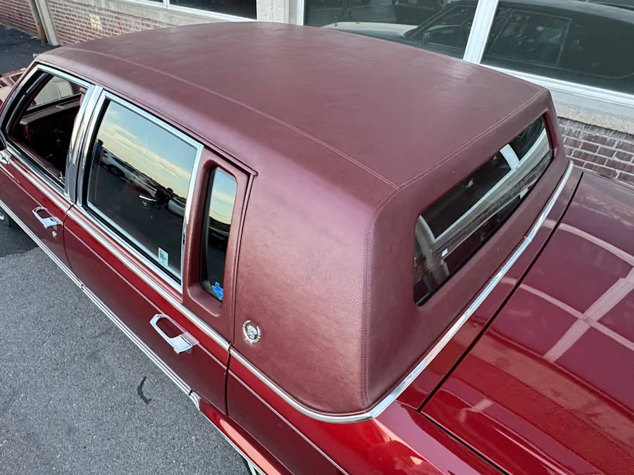 1992 Cadillac Brougham - Image 7 of 16