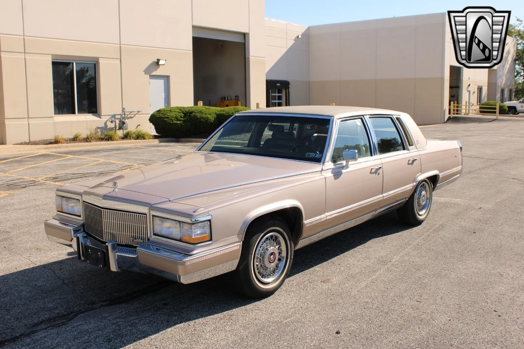 1992 Cadillac Brougham - Image 3 of 12