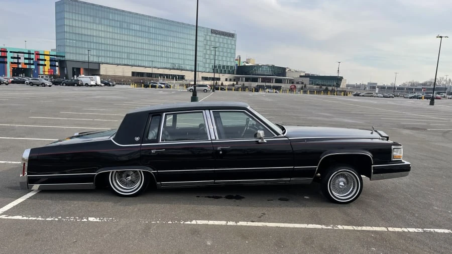 1992 Cadillac Brougham - Image 2 of 20