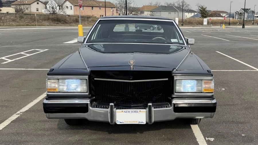 1992 Cadillac Brougham - Image 16 of 20