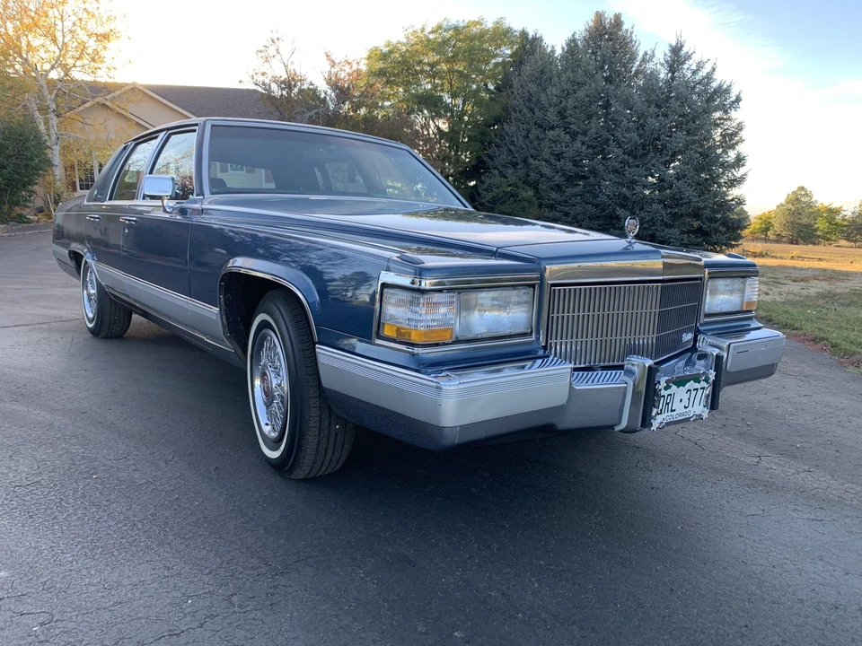 1992 Cadillac Brougham - Image 8 of 31