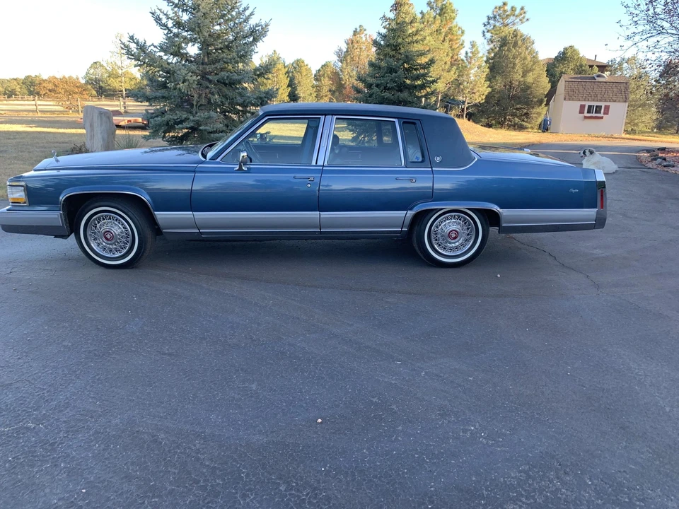 1992 Cadillac Brougham - Image 3 of 31