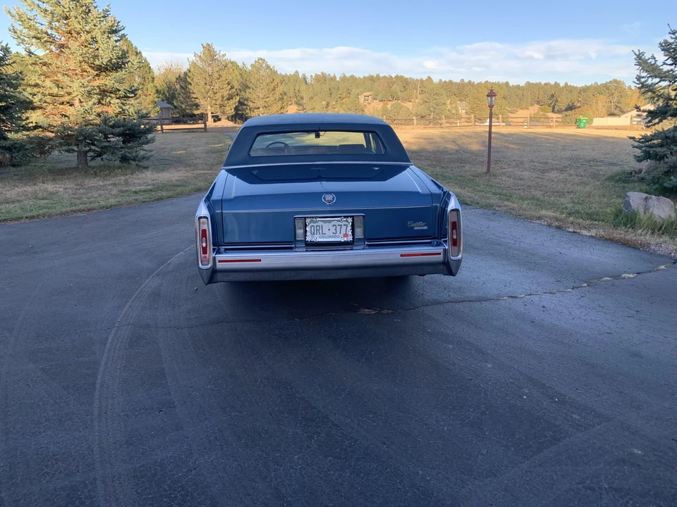 1992 Cadillac Brougham - Image 6 of 31