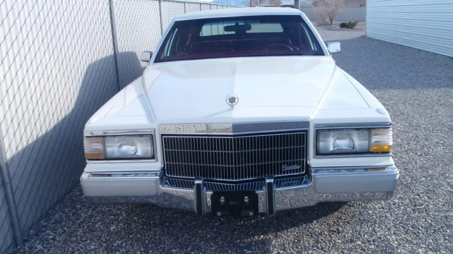 1992 Cadillac Brougham - Image 8 of 15