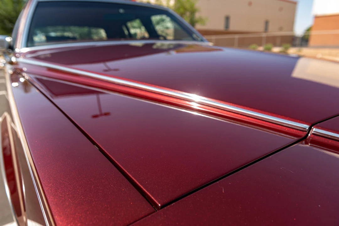 1992 Cadillac Brougham - Image 20 of 31