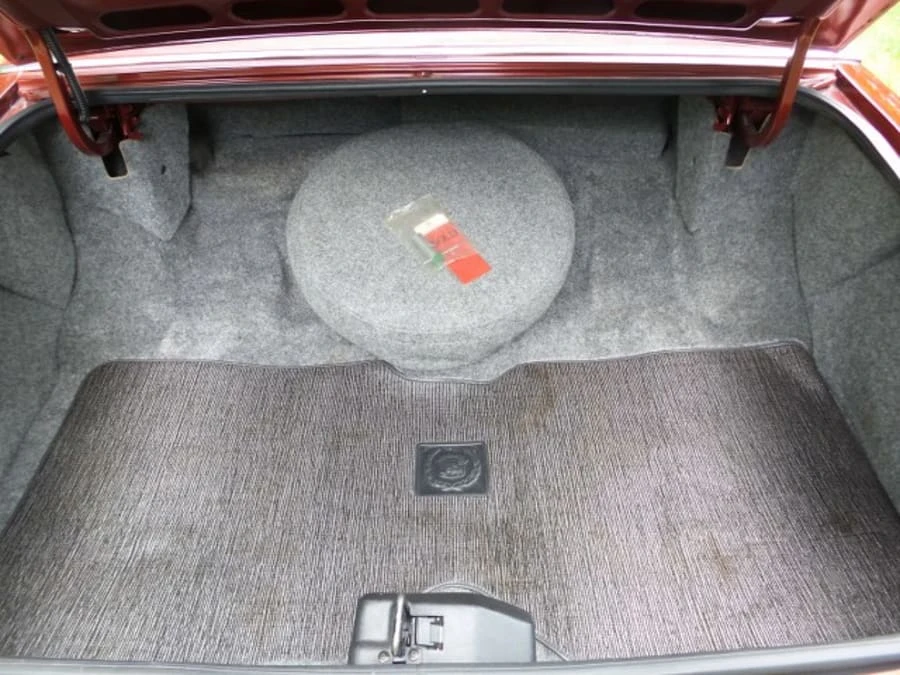 1992 Cadillac Brougham - Image 22 of 22