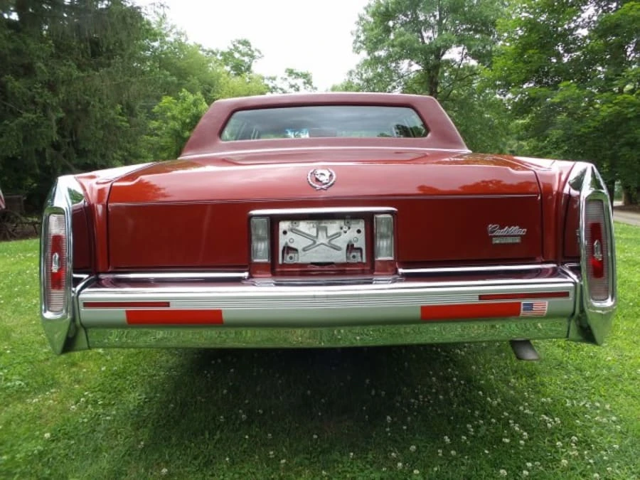 1992 Cadillac Brougham - Image 6 of 22