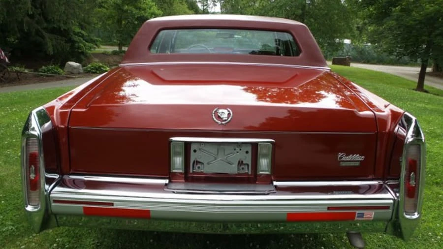1992 Cadillac Brougham - Image 4 of 22