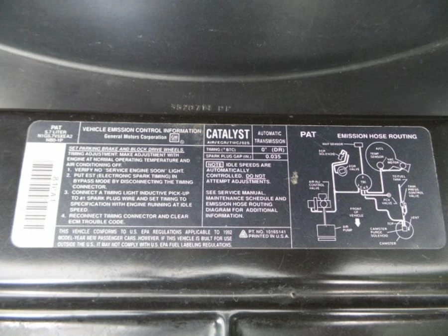 1992 Cadillac Brougham - Image 21 of 22
