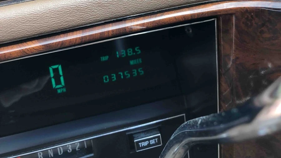 1992 Cadillac Brougham - Image 3 of 6