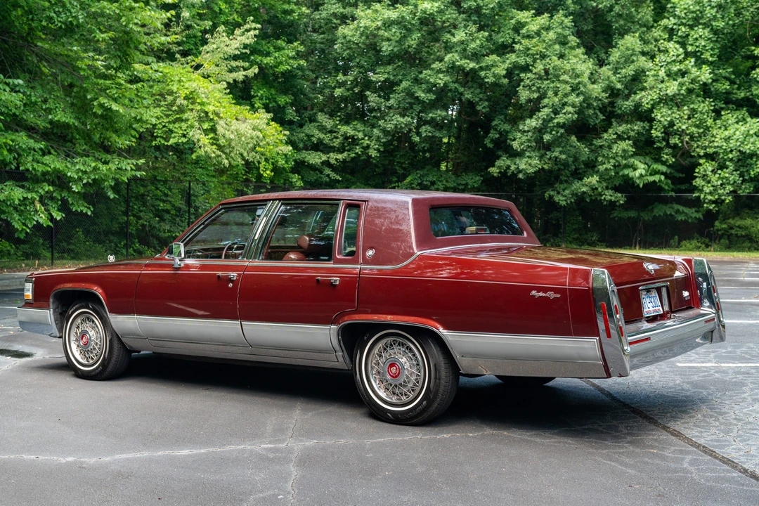 1992 Cadillac Brougham - Image 7 of 31