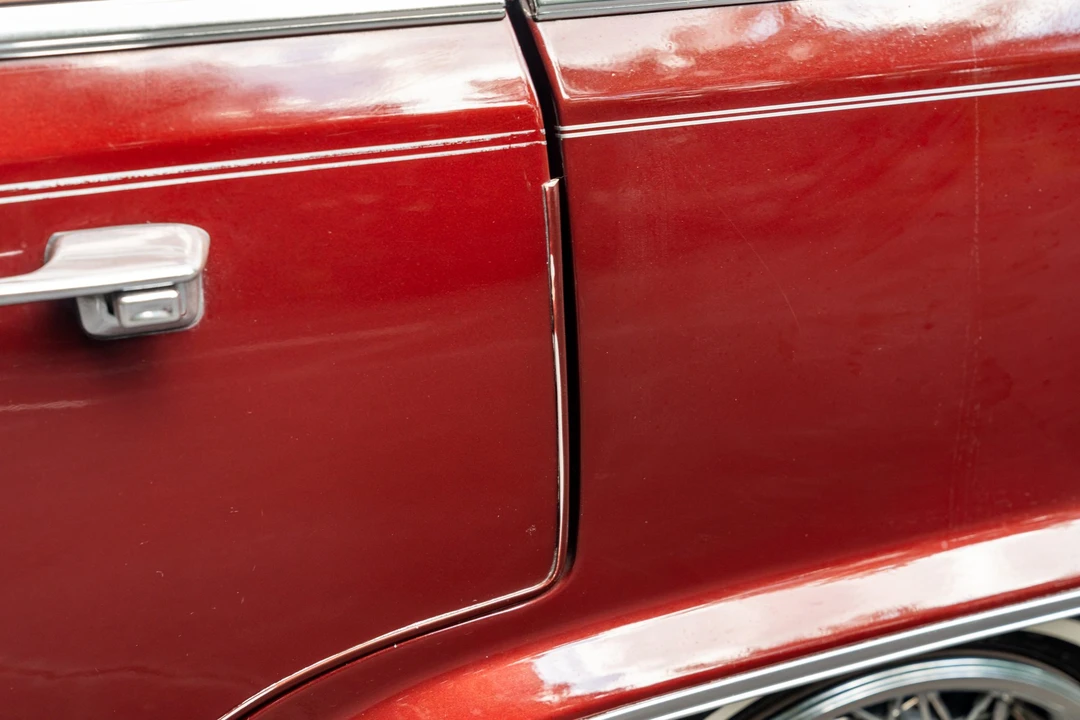 1992 Cadillac Brougham - Image 30 of 31