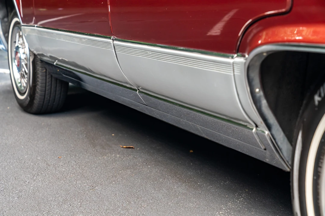 1992 Cadillac Brougham - Image 31 of 31