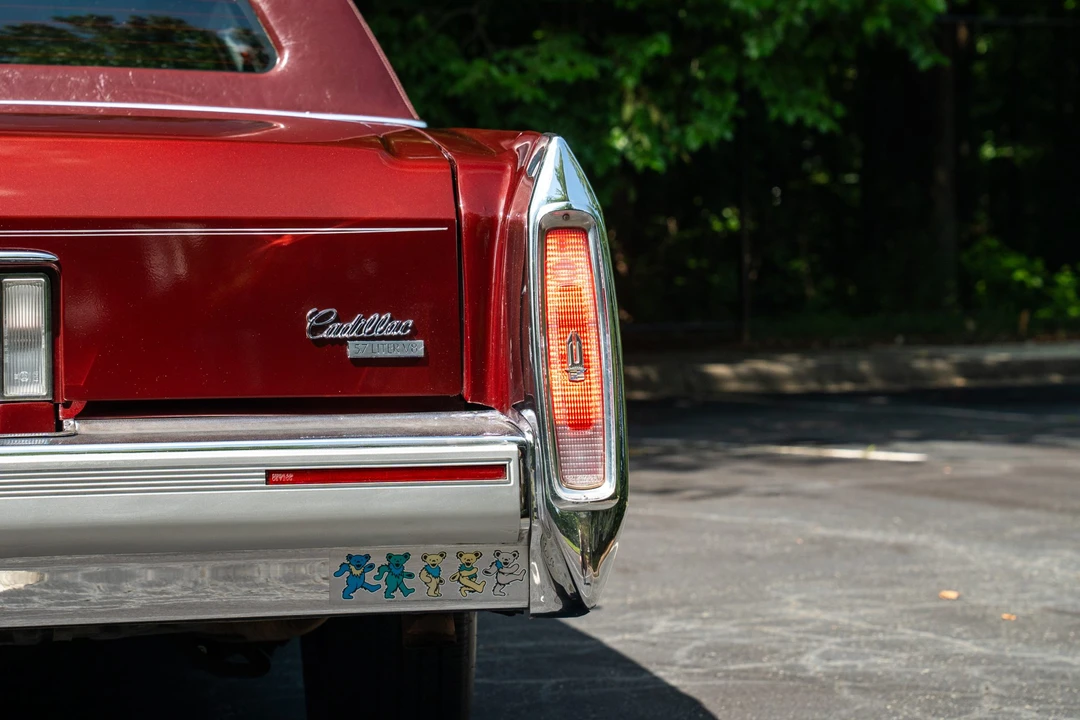 1992 Cadillac Brougham - Image 14 of 31