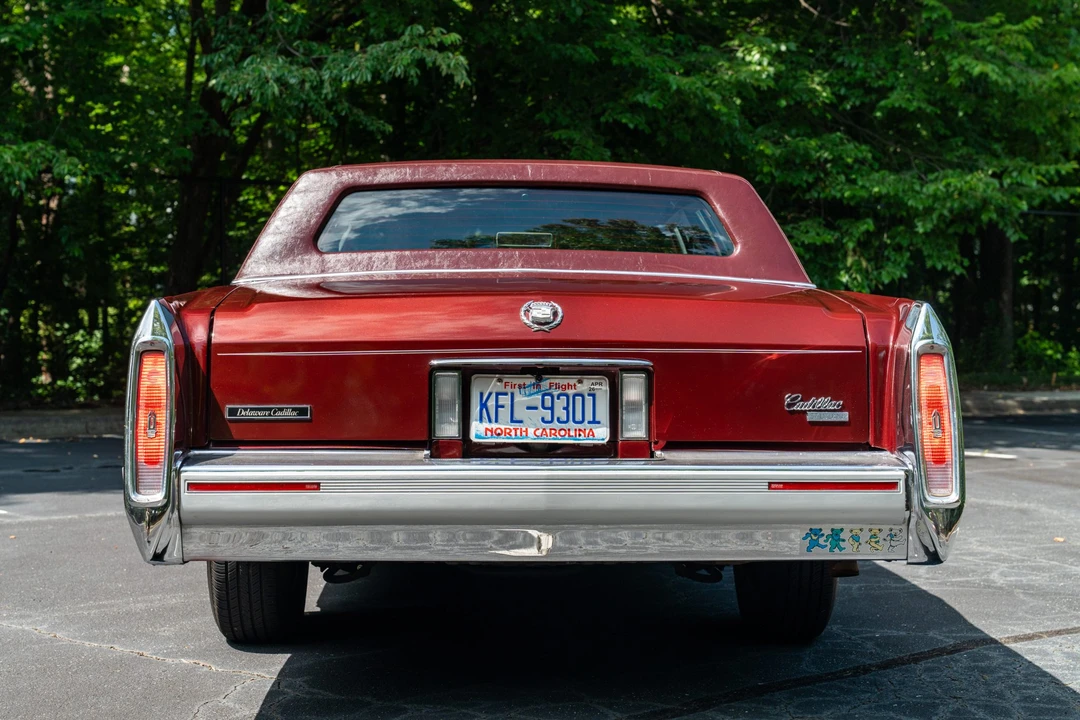 1992 Cadillac Brougham - Image 6 of 31