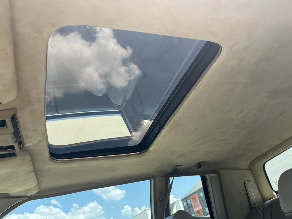 1992 Cadillac DeVille 6th Gen - Image 10 of 10