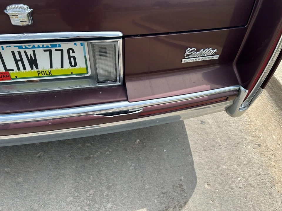 1992 Cadillac DeVille 6th Gen - Image 18 of 18