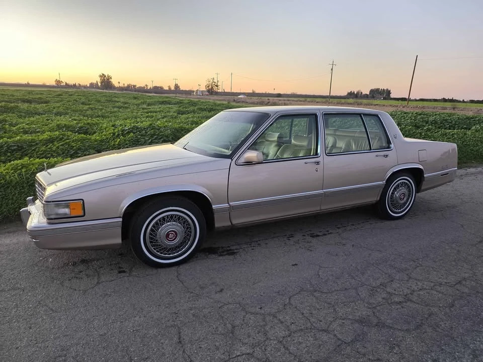 1992 Cadillac DeVille 6th Gen - Image 2 of 18