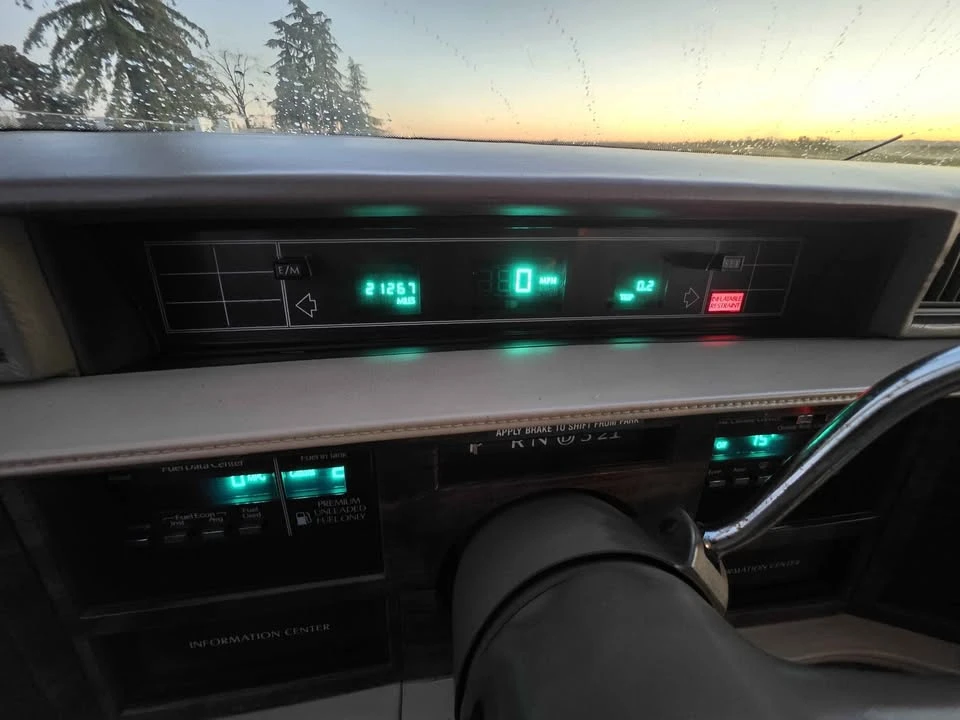 1992 Cadillac DeVille 6th Gen - Image 8 of 18