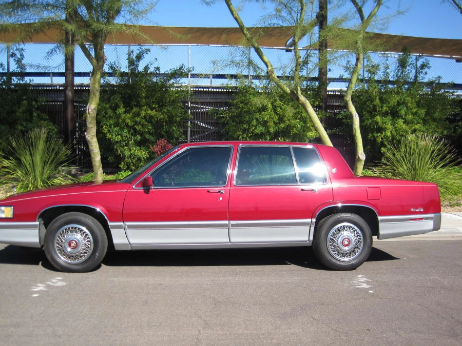 1992 Cadillac DeVille 6th Gen - Image 2 of 9