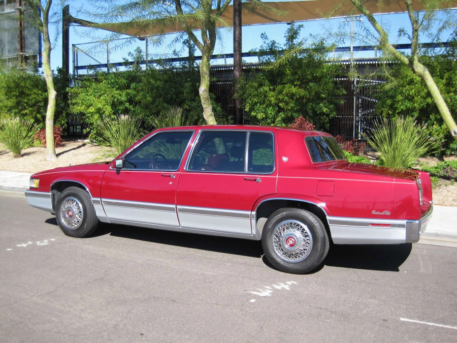 1992 Cadillac DeVille 6th Gen - Image 3 of 9