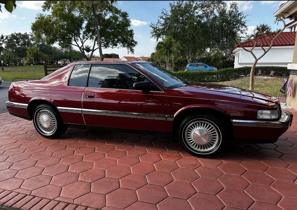 1992 Cadillac Eldorado 12th Gen - Image 11 of 14