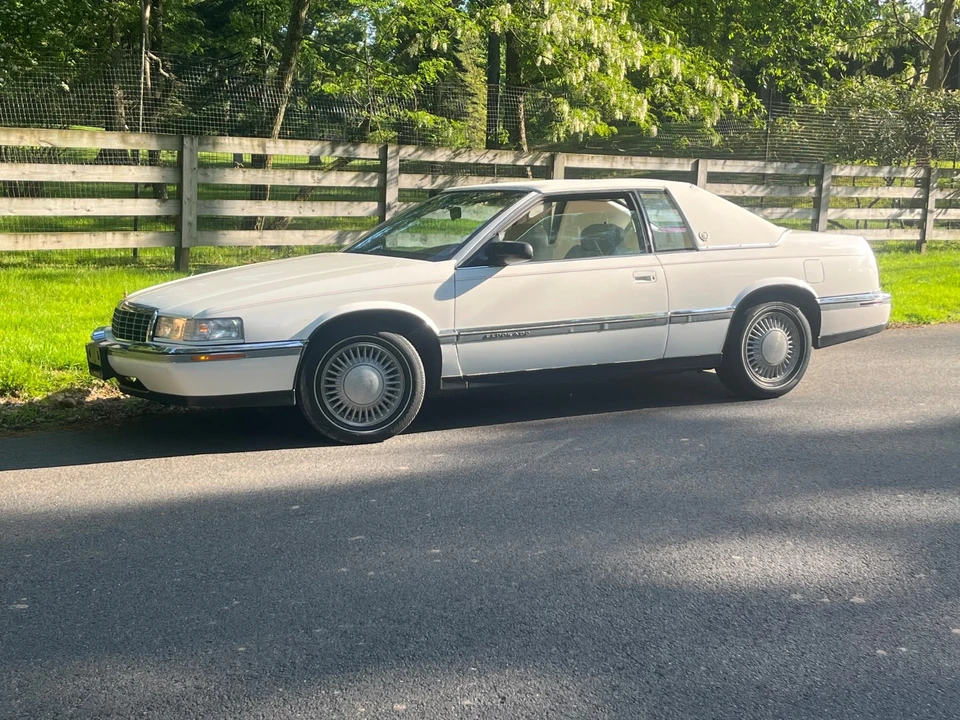 1992 Cadillac Eldorado 12th Gen - Image 2 of 18