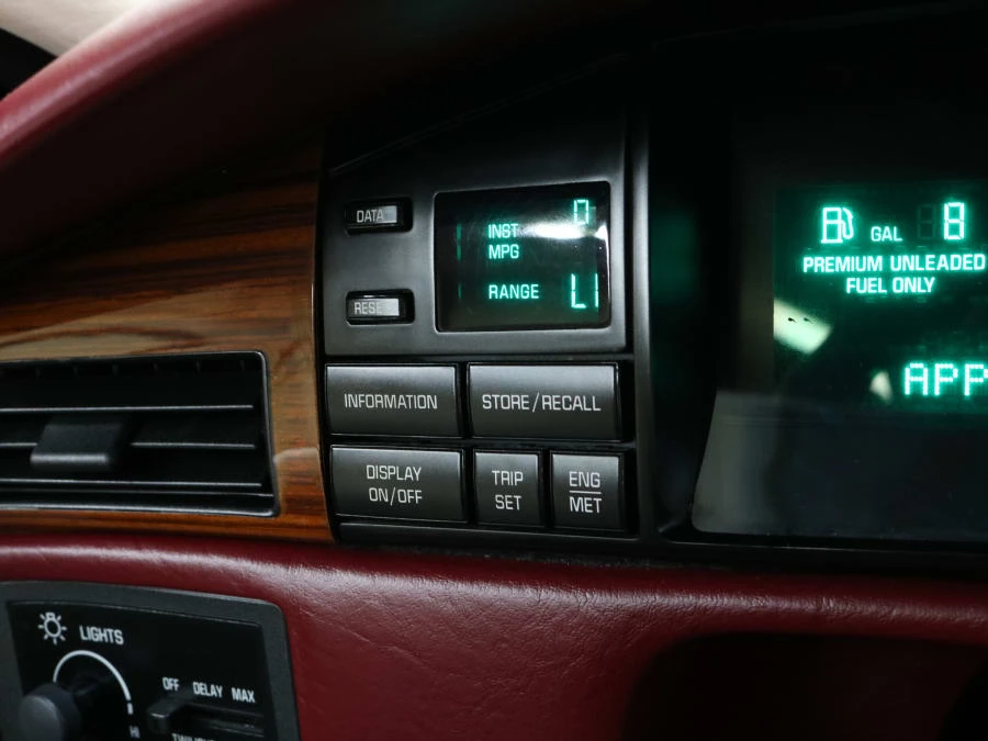 1992 Cadillac Eldorado 12th Gen - Image 22 of 31