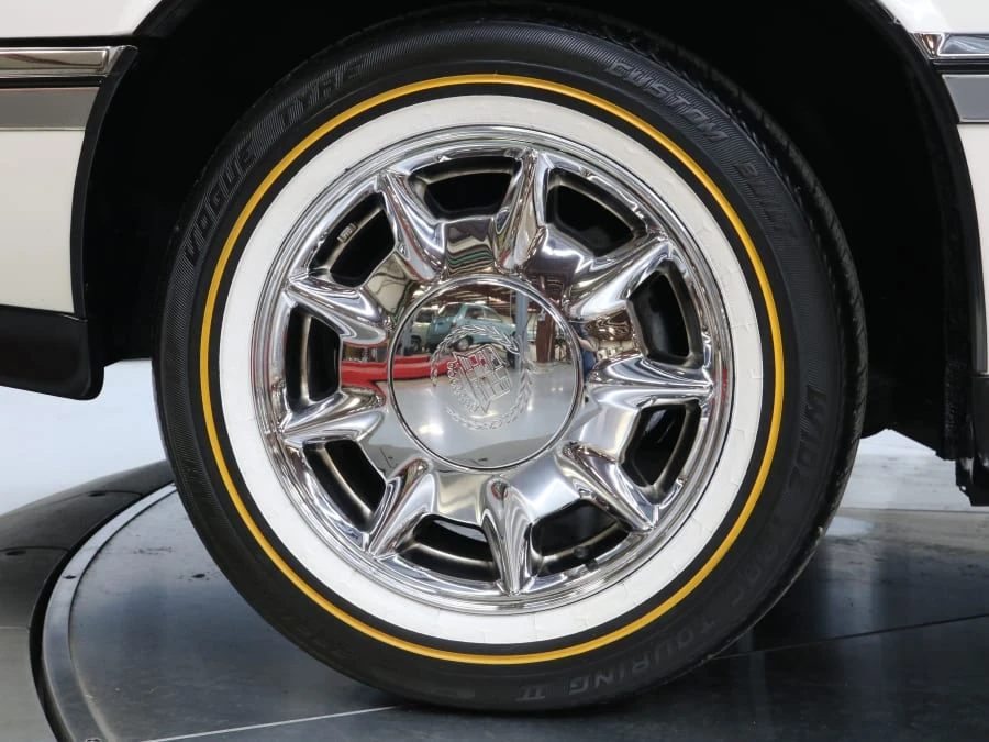 1992 Cadillac Eldorado 12th Gen - Image 12 of 31