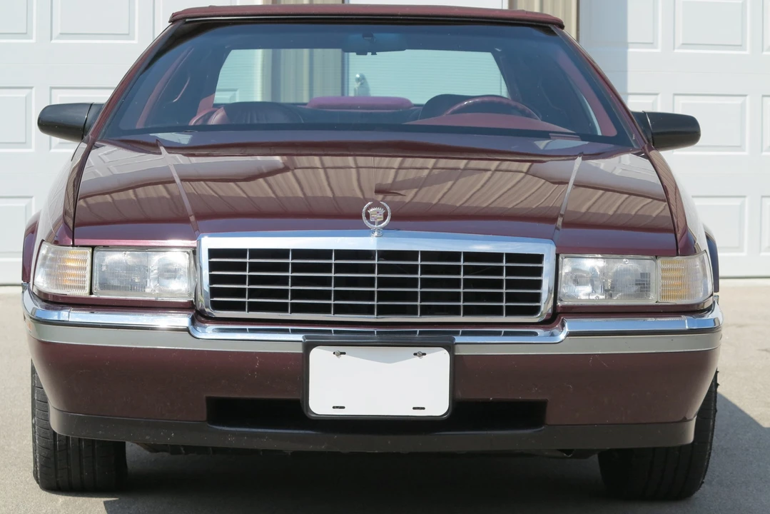 1992 Cadillac Eldorado 11th Gen - Image 4 of 31