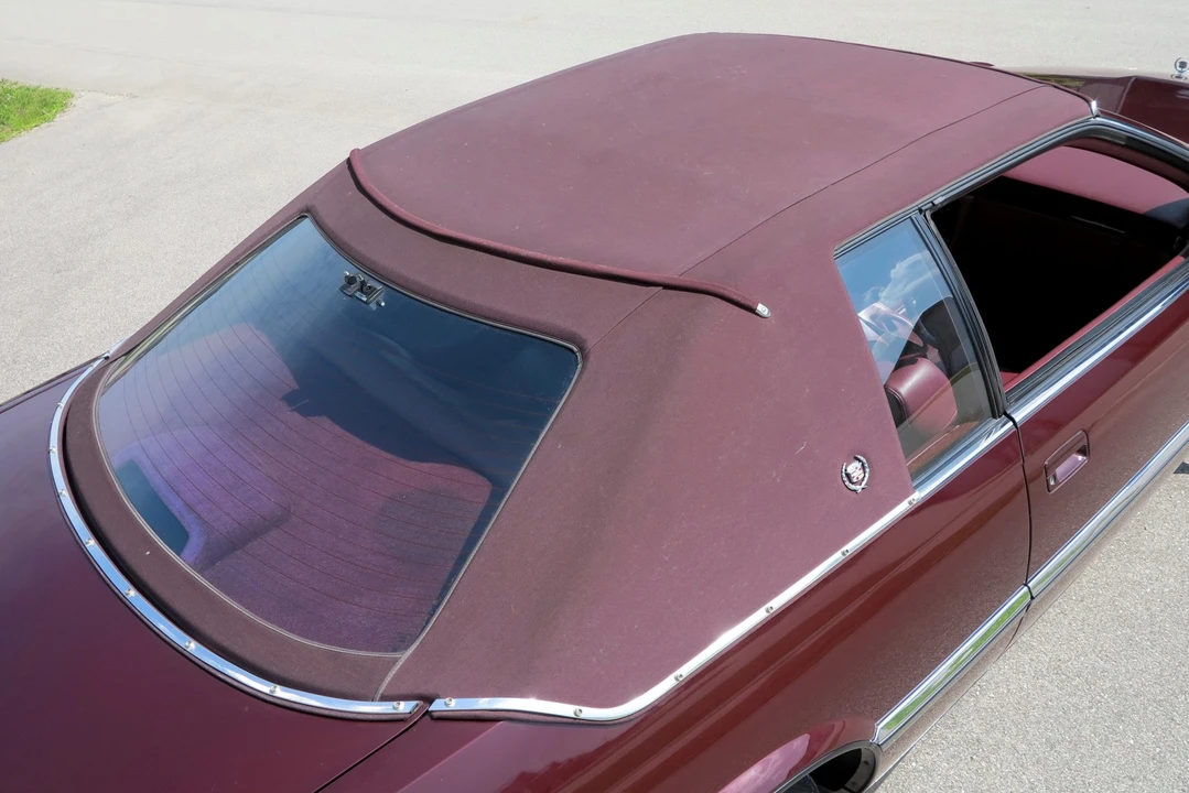1992 Cadillac Eldorado 11th Gen - Image 24 of 31