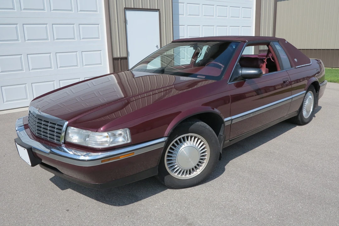 1992 Cadillac Eldorado 11th Gen - Image 3 of 31