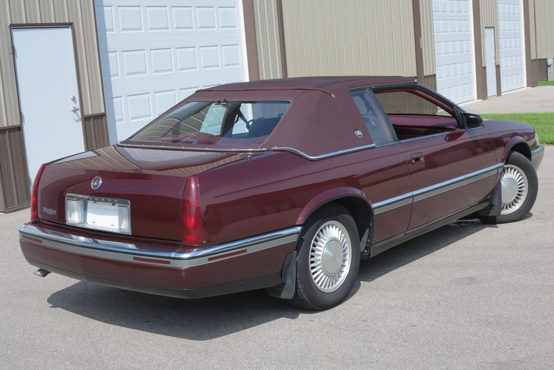 1992 Cadillac Eldorado 11th Gen - Image 8 of 31