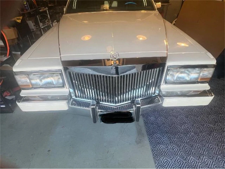 1992 Cadillac Fleetwood - Image 14 of 20