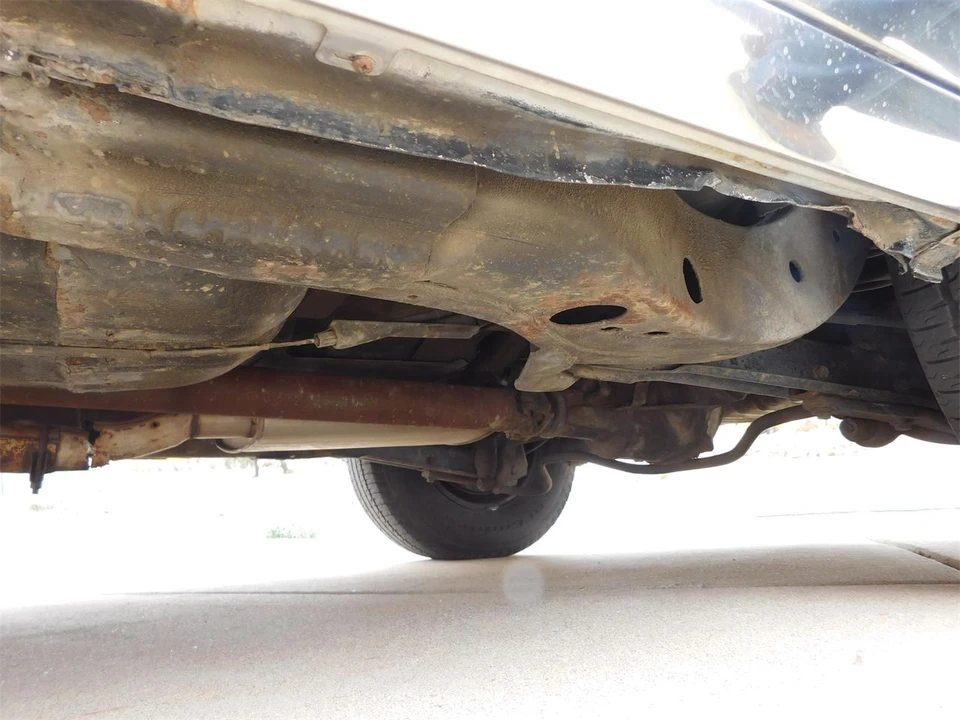 1992 Cadillac Fleetwood - Image 27 of 31