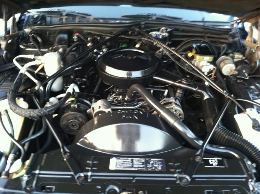 1992 Cadillac Brougham - Image 5 of 8