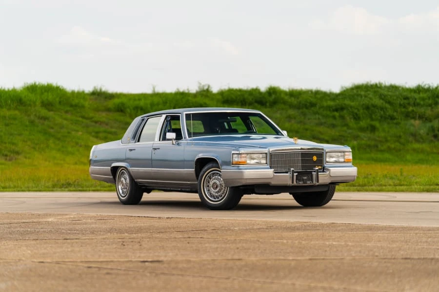 1992 Cadillac Brougham - Image 6 of 27