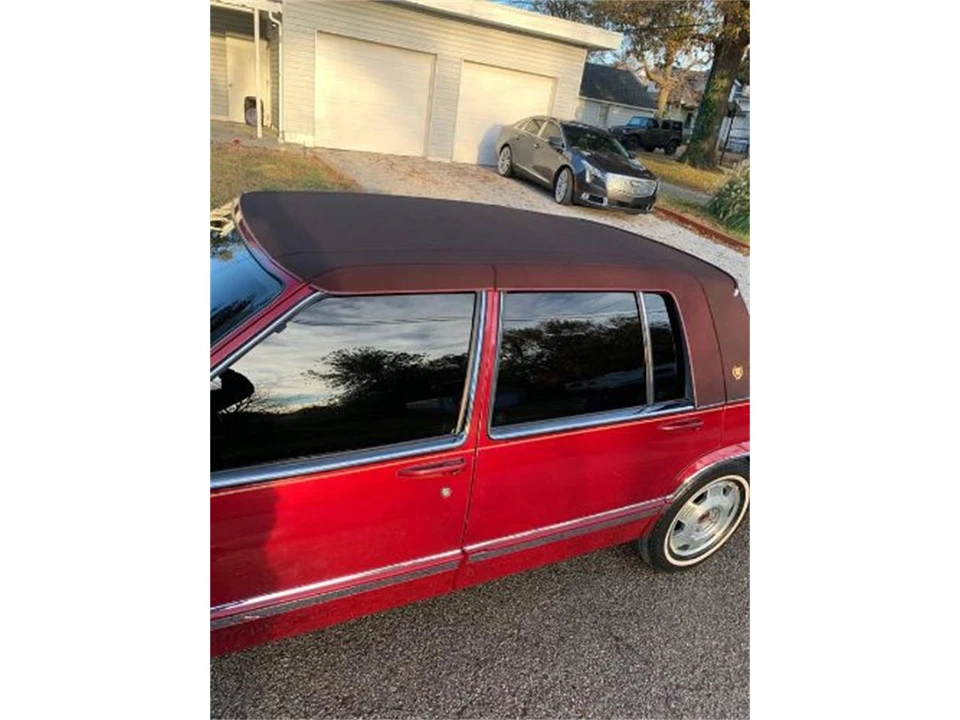 1992 Cadillac DeVille 6th Gen - Image 5 of 8